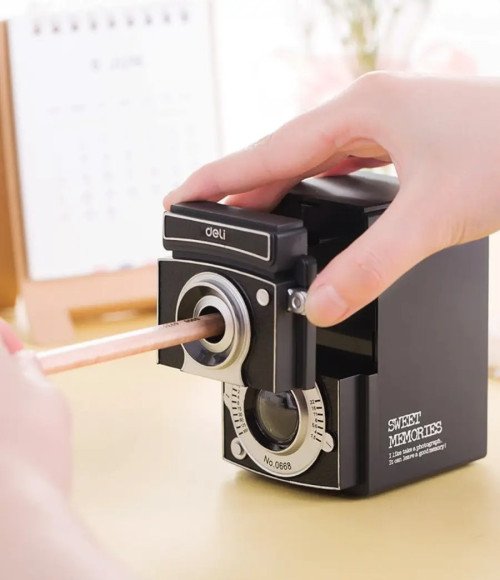 Deli-0668 Rotary Pencil Sharpener