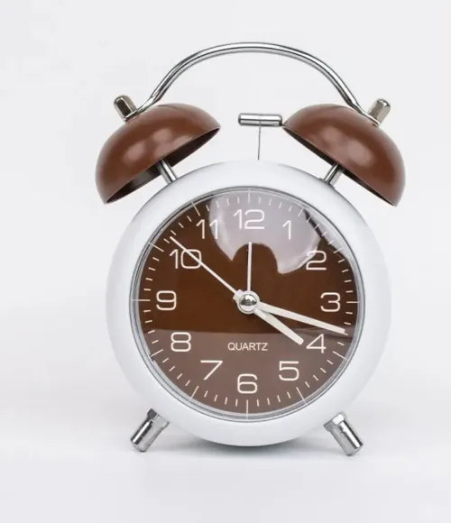 Super loud retro bell alarm clock 4-inch