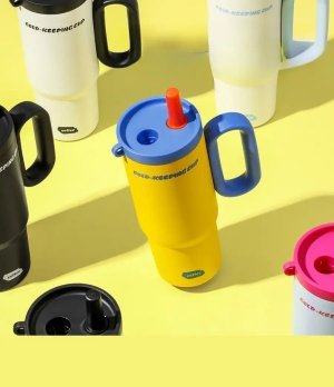 720ml Steel Thermal thermos Mug with Lid and Straw