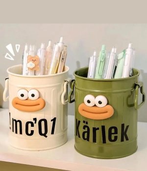 Pen Holder Retro Bucket Shape Desk Organizer Large Capacity Storage Holder for Pens Pencils Makeup Brushes