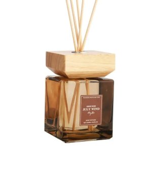 500ml flameless aromatherapy diffuser for hotel bathrooms and home Reed Diffuser