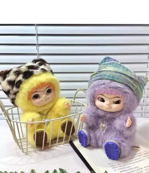 Labubu / Wakuku / Crying Baby Plush Toy Keychain, blind box