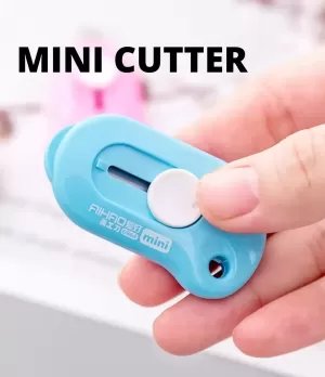 Cute Solid Color Mini Portable Utility Knife Paper Cutter (Random Color)